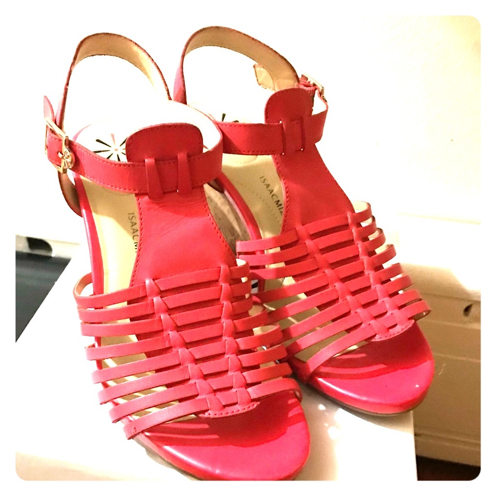 Isaac Mizarahi open toe wedge sandals